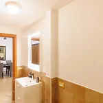 Apartman Santa Giulia - Centralissimo Vicino Al Porto *