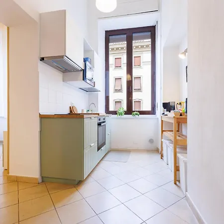 Santa Giulia - Centralissimo Vicino Al Porto Apartmán